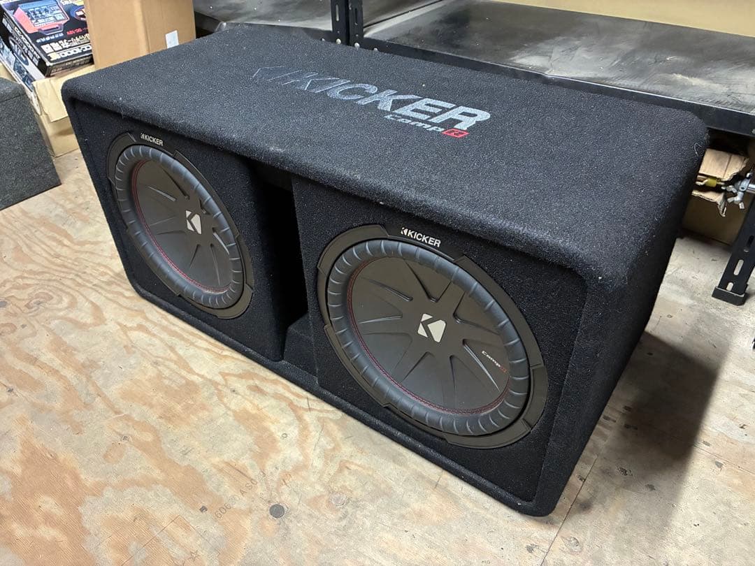 ★大迫力★KICKER CompR ウーファーアンプセット CXA1200.1