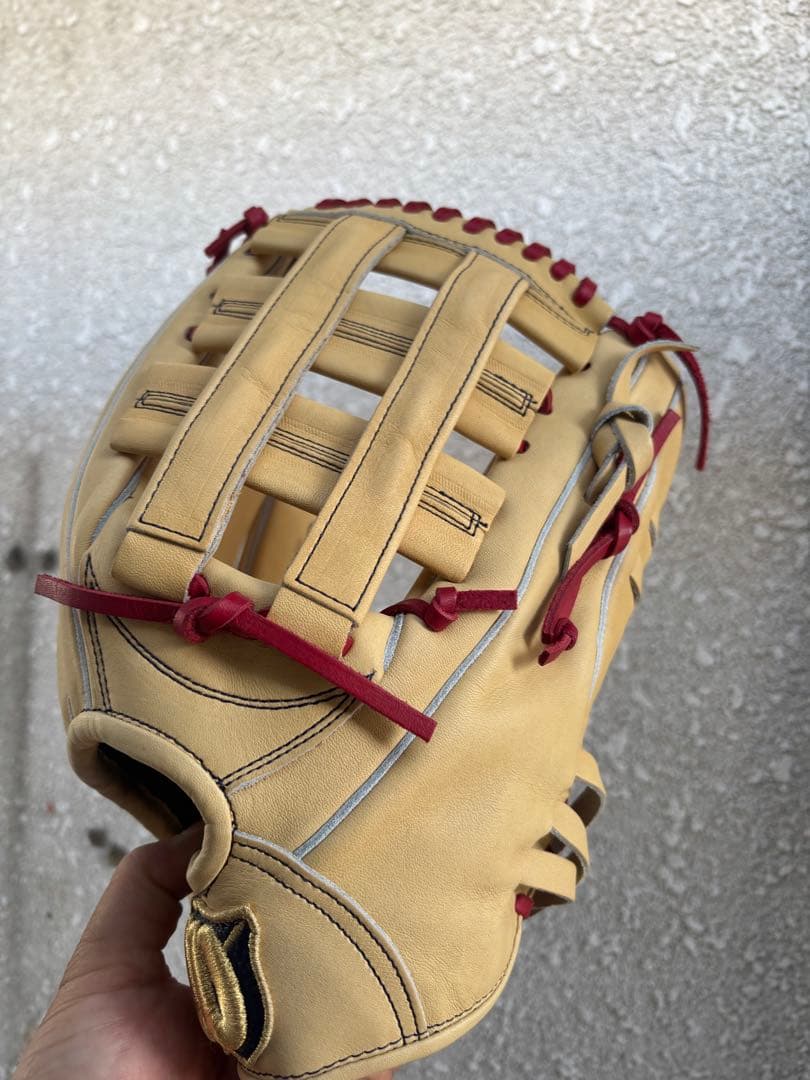 Wilson 硬式グローブ ベージュ テディベア