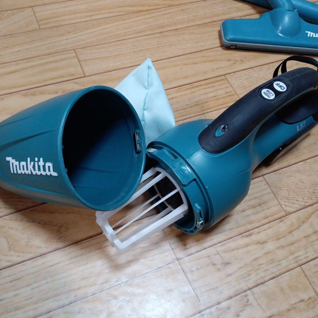 マキタ18V充電式クリーナーCL181FD青色　純正バッテリー、純正充電器付