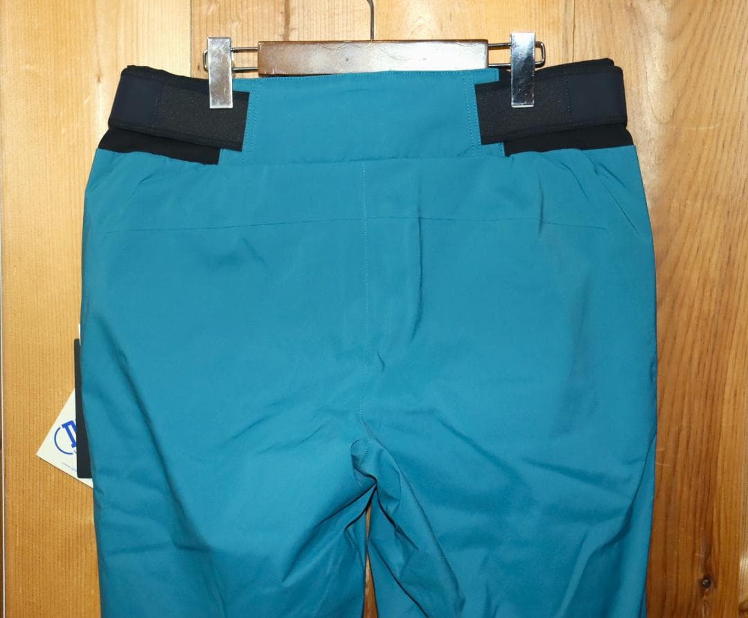 新品 ゴールドウイン G-エンジニアード 中綿 スキーパンツ (3/L) Ⓗ