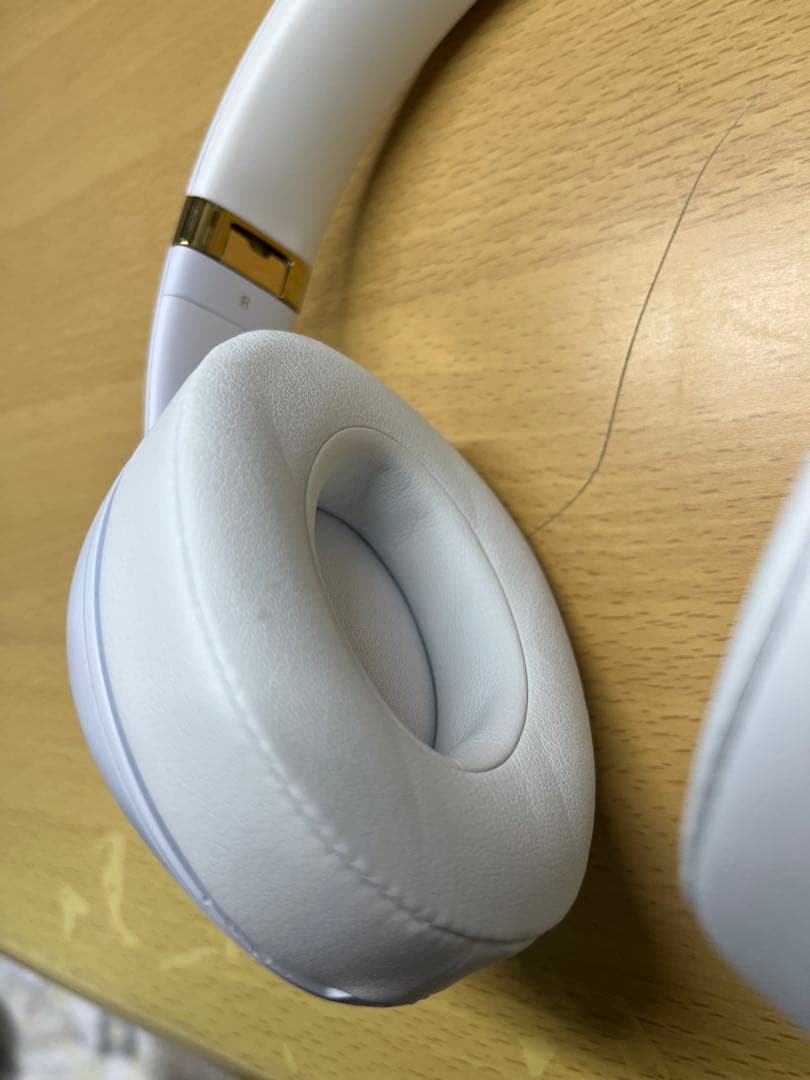 ヘッドホン beats studio 3 wireless