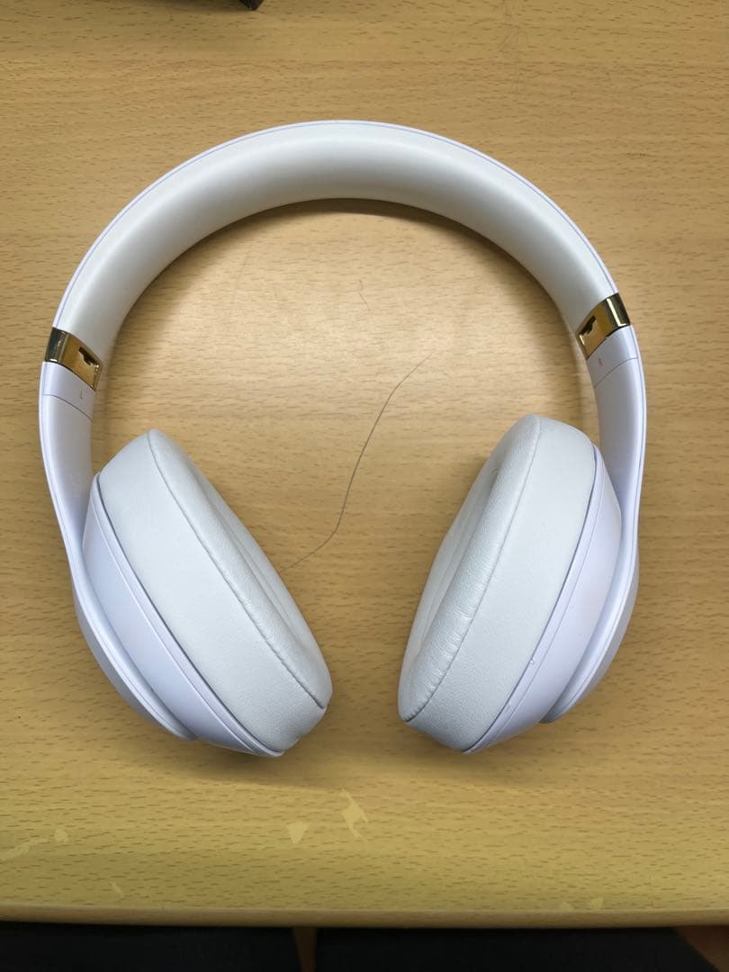 ヘッドホン beats studio 3 wireless