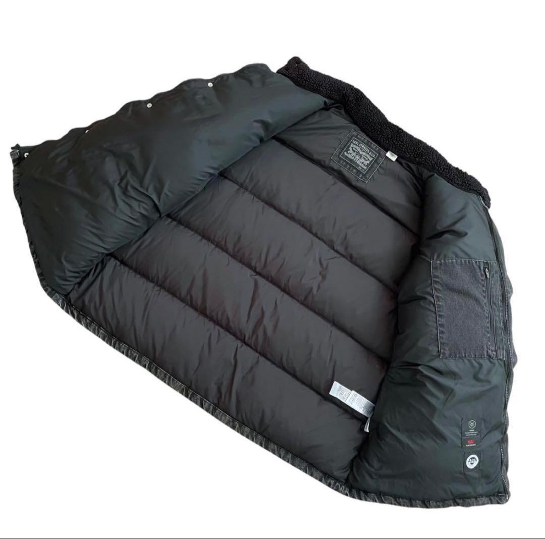 F*X様 Levi's ブラック ダウンジャケット