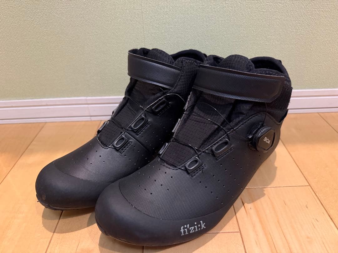 fi'zi:k TEMPO ARTICA GTX 42.5 フィジーク