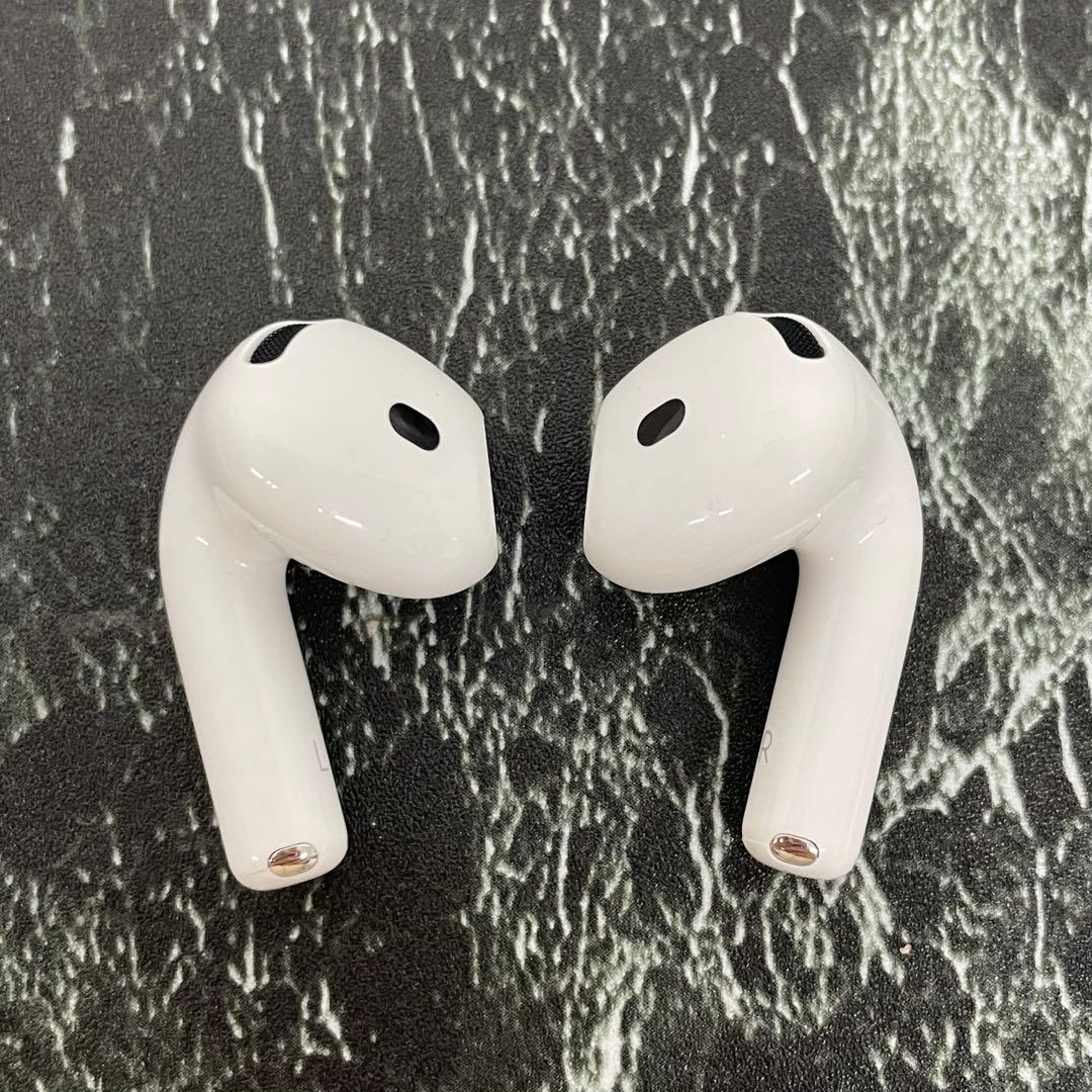 AirPods（第4世代）アクティブノイズキャンセリング搭載 mxp93j/a