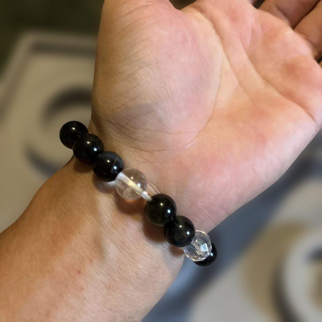 ゼブラタイガーアイたんと水晶、ストロベリークオーツなど！ドガーンとくる！