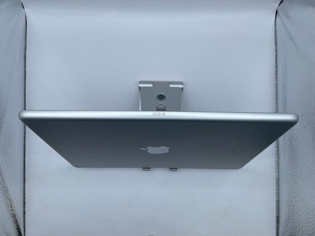 iPad 7世代 32GB バッテリー94%