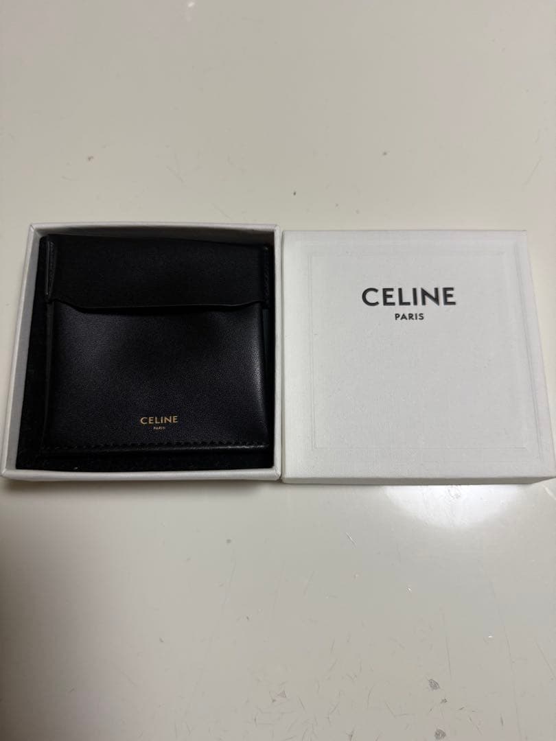 セリーヌ　ピアス　フープピアス　片耳