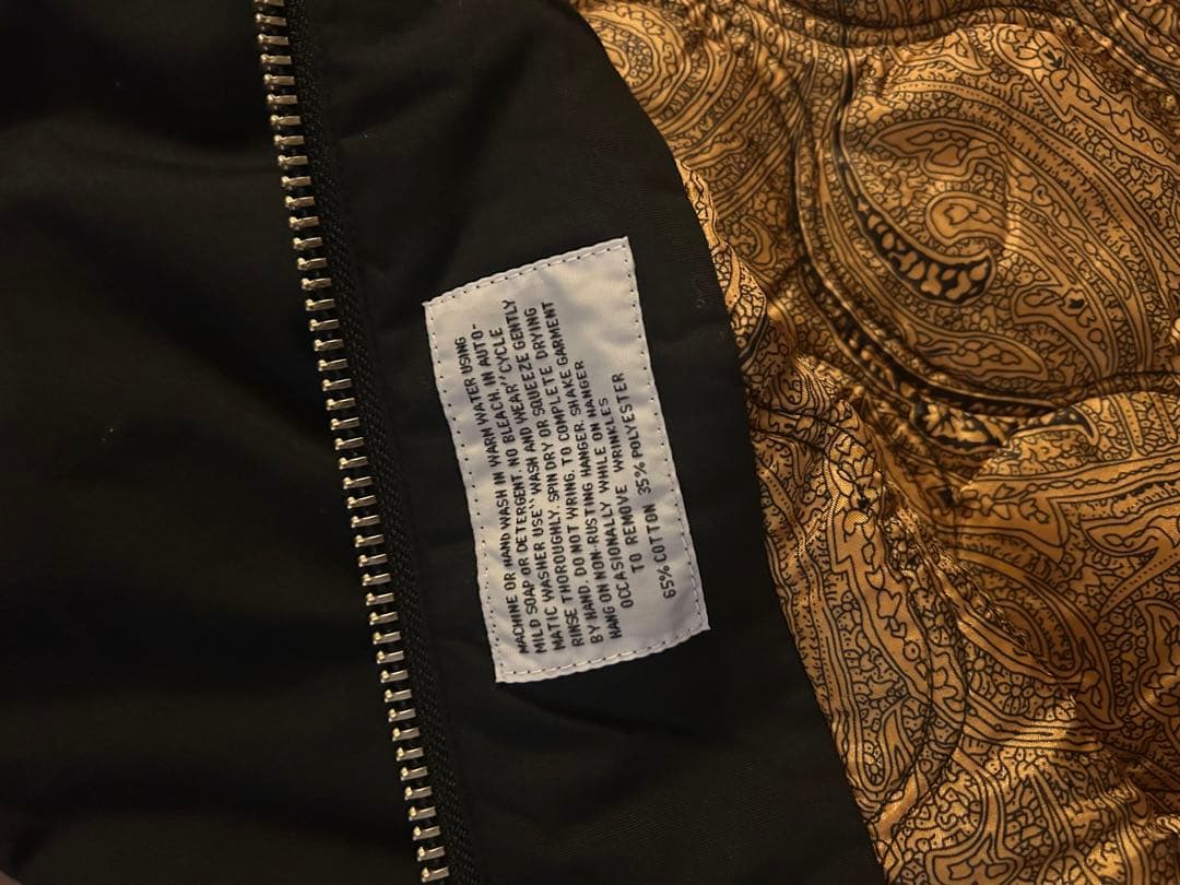 ダービーオブサンフランシスコ ブラック ダービーベスト ゴールド裏地