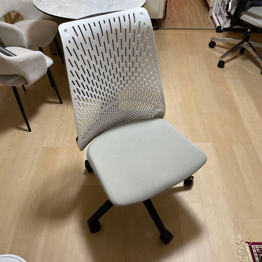 イトーキ　オフィスチェア YL6