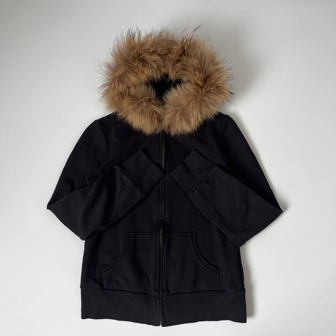 バーバリーブルーレーベル フードファー付 パーカー ノバチェック 2WAY黒