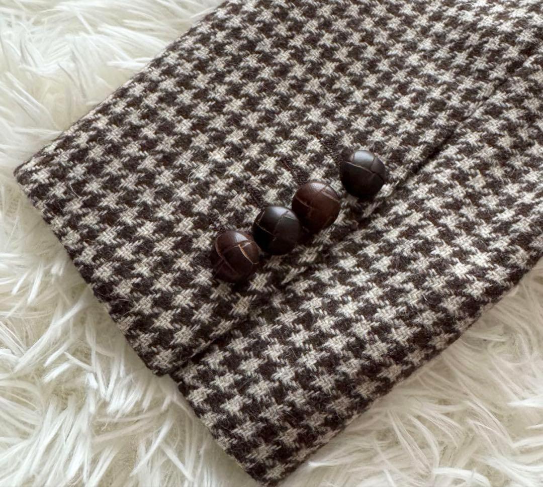 【タリアトーレ】テーラードジャケット ハウンドトゥース くるみボタン 50 茶