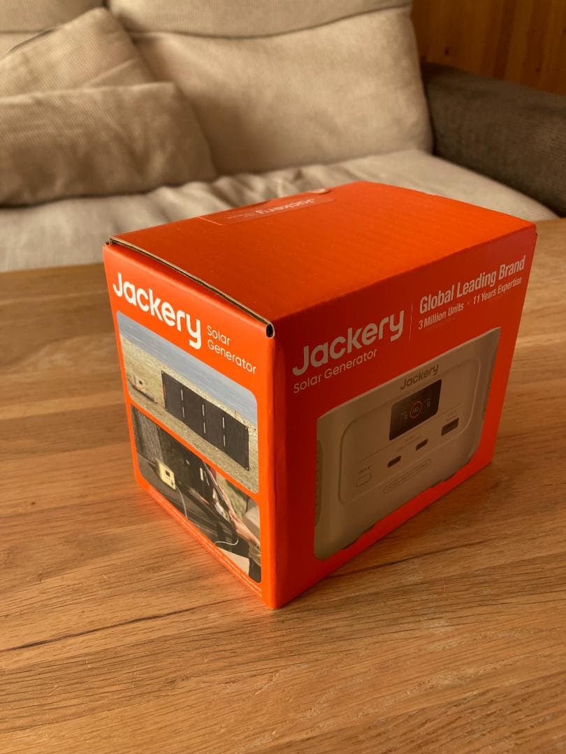 モバイルバッテリー Jackery Explorer 100 Plus