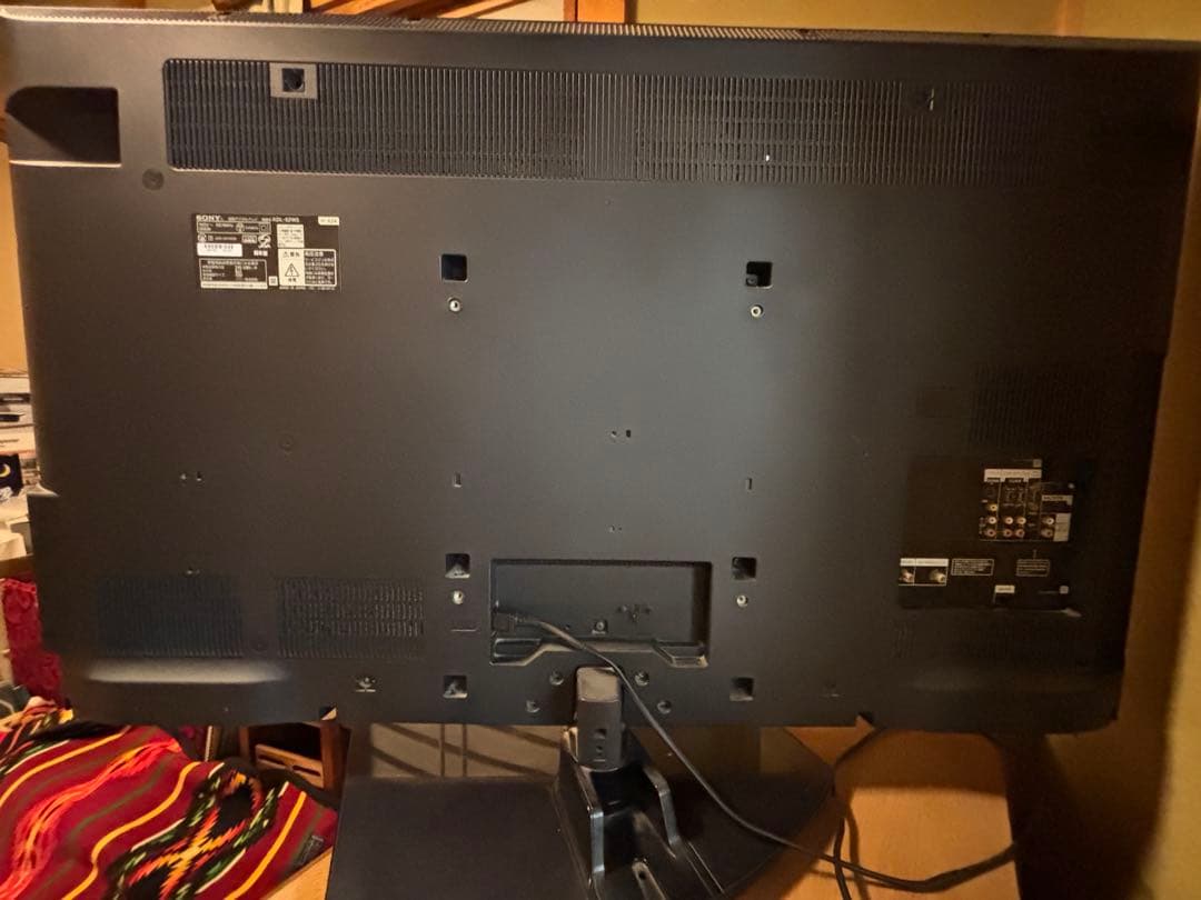 SONY BRAVIA 52型 液晶テレビ 画面に縦の線あり