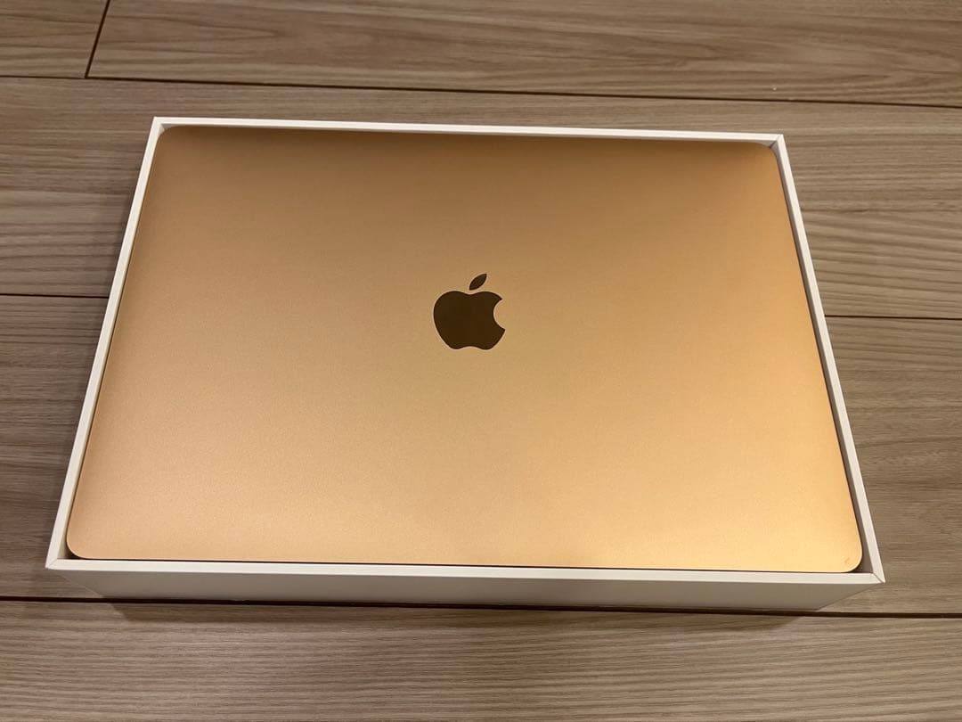 新品同様・美品　MacBook Air 13 ローズゴールド 256GB