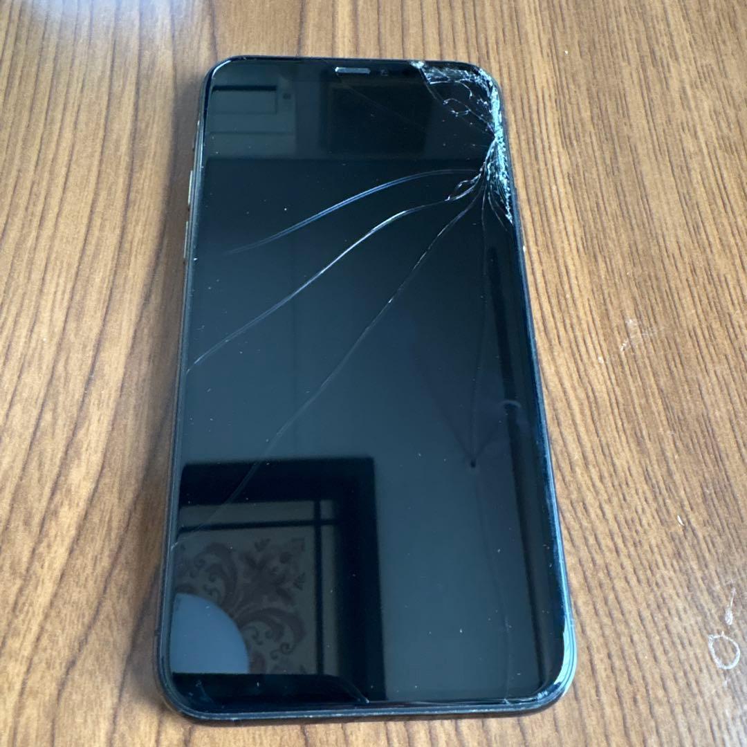 Apple iPhone 11 Pro スペースグレー 256GB本体