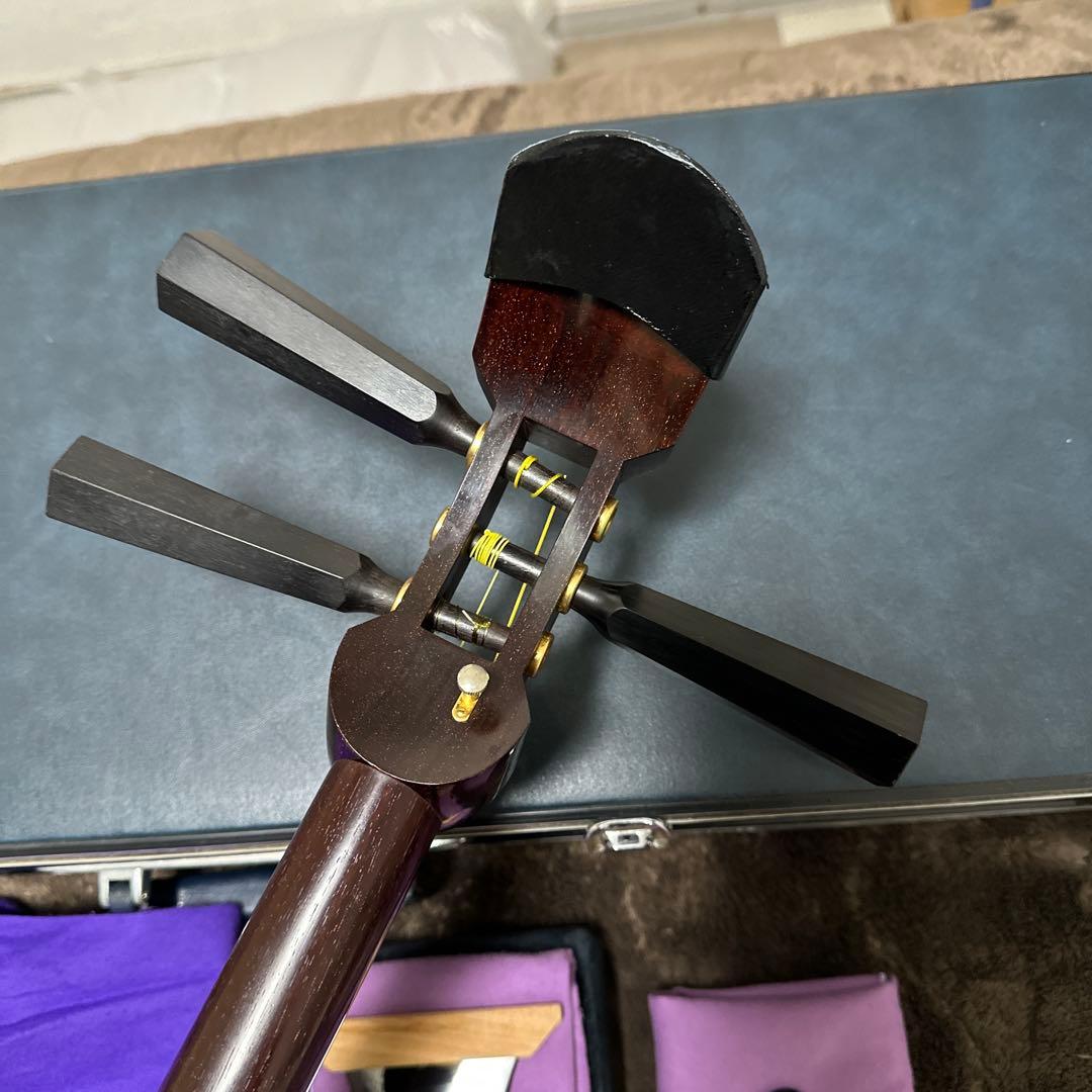 【本日限定】太棹三味線（紅木）ピックアップ付き　付属多数