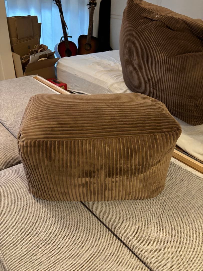 LOOSY 1人掛けビーズソファ+オットマン　brown ブラウン　HUG