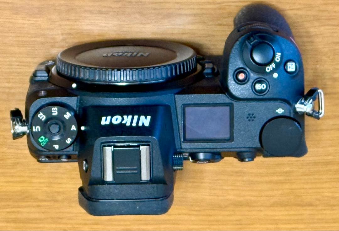 NikonZ6ボディ 1万6千ショット 保証期間 元箱付 XQD(32G)おまけ