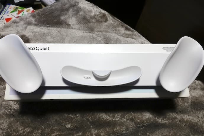 メタクエスト3 純正充電ドック