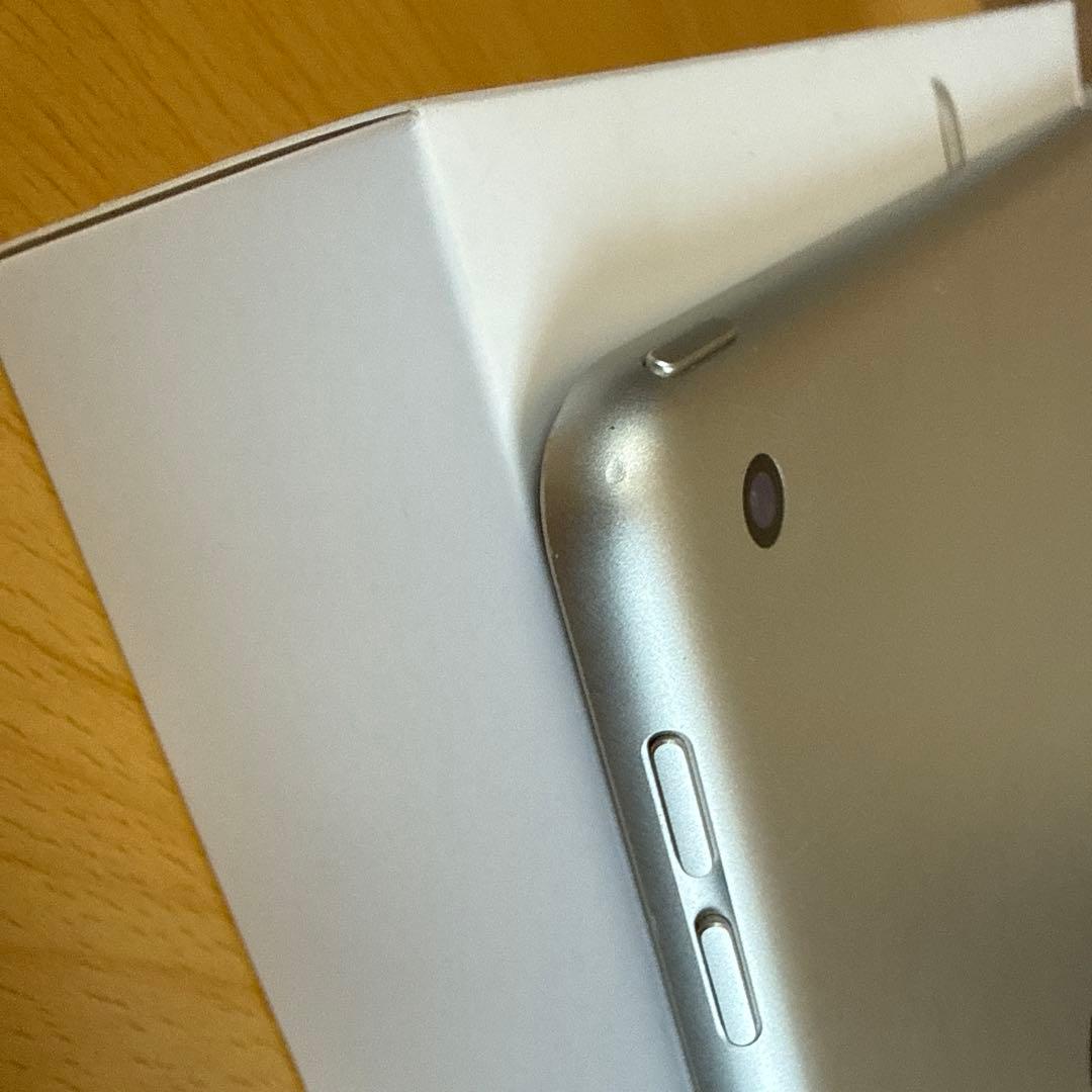 iPad 第9世代 10.2インチ Wi-Fi モデル