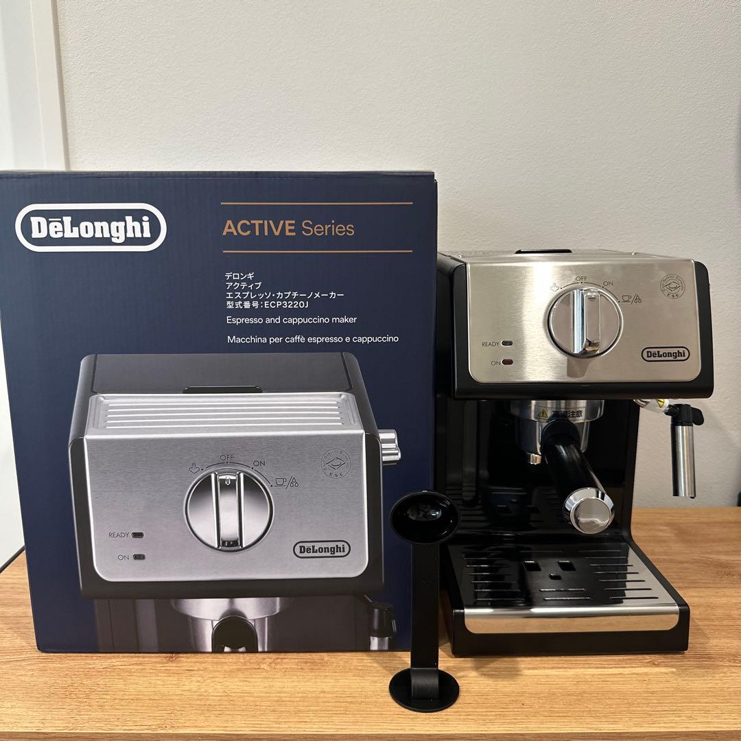 デロンギ エスプレッソカプチーノメーカー ECP3220J-BK