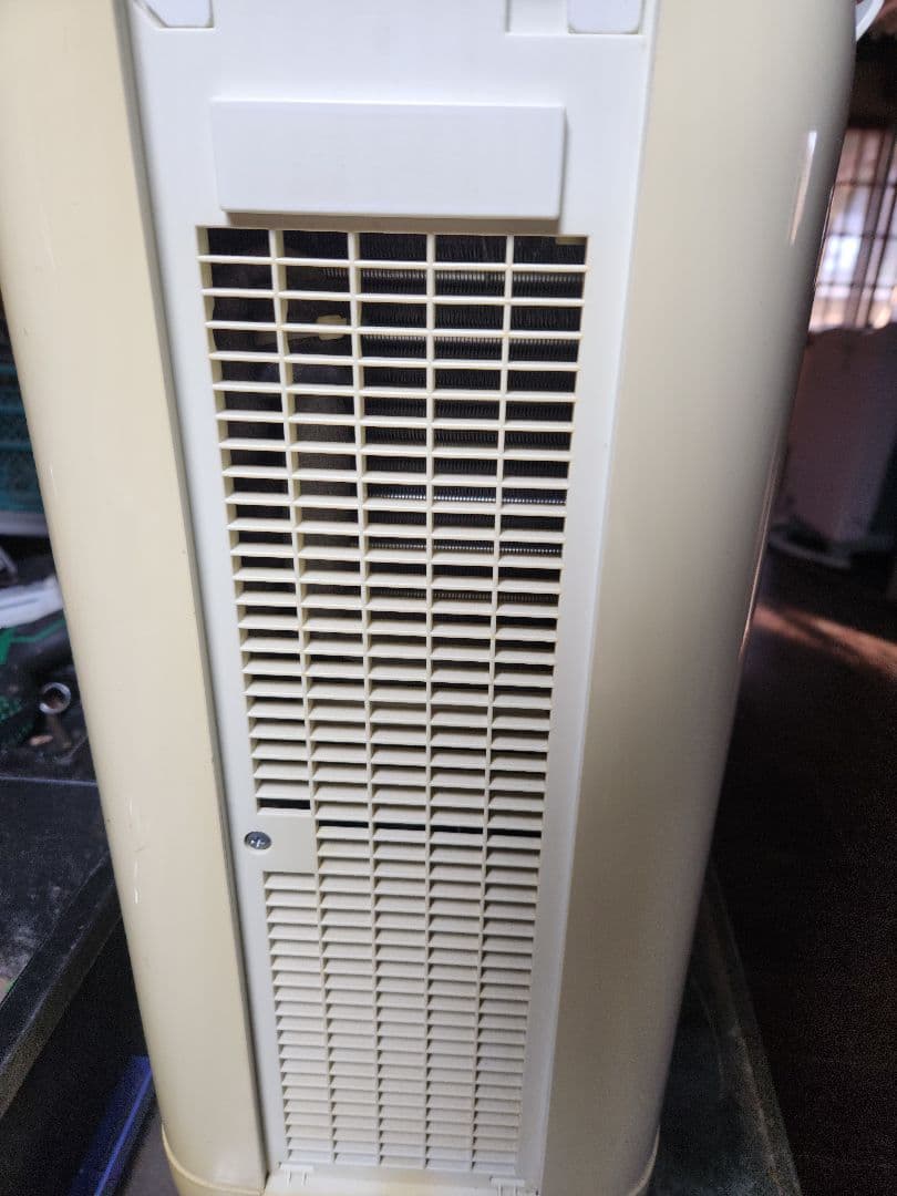 シャープ衣類乾燥機CV-C100-W