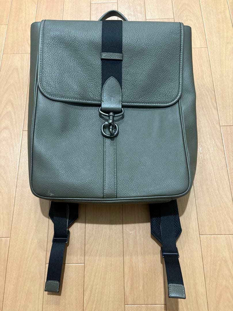 COACH グレー フラップ式バックパック