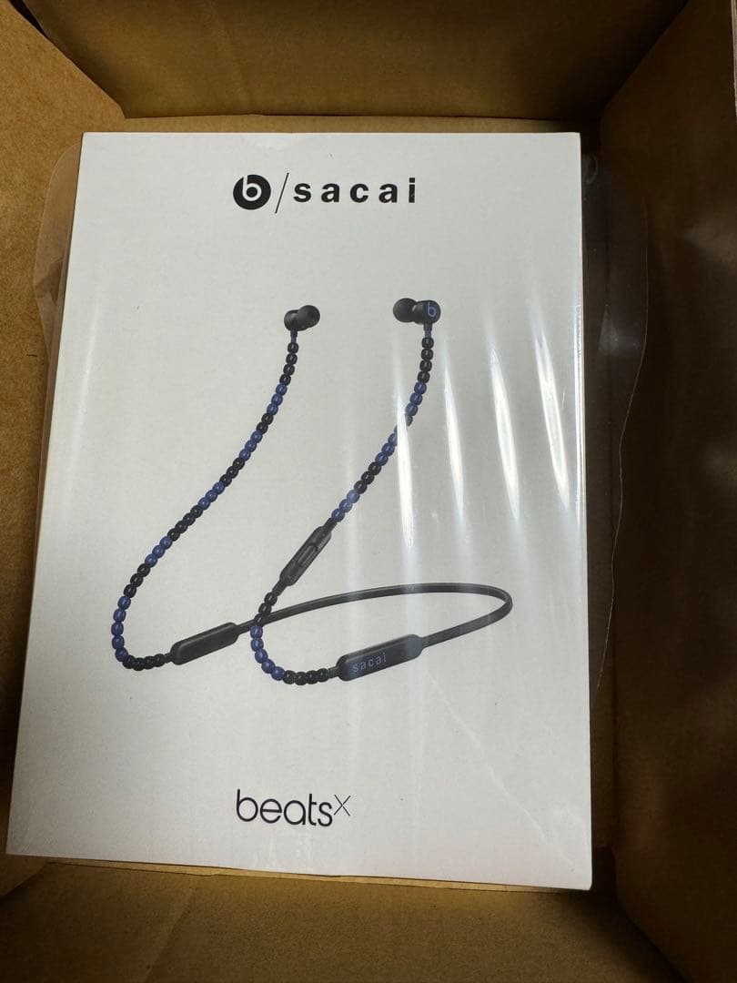 BeatsX sacaiスペシャル・エディション