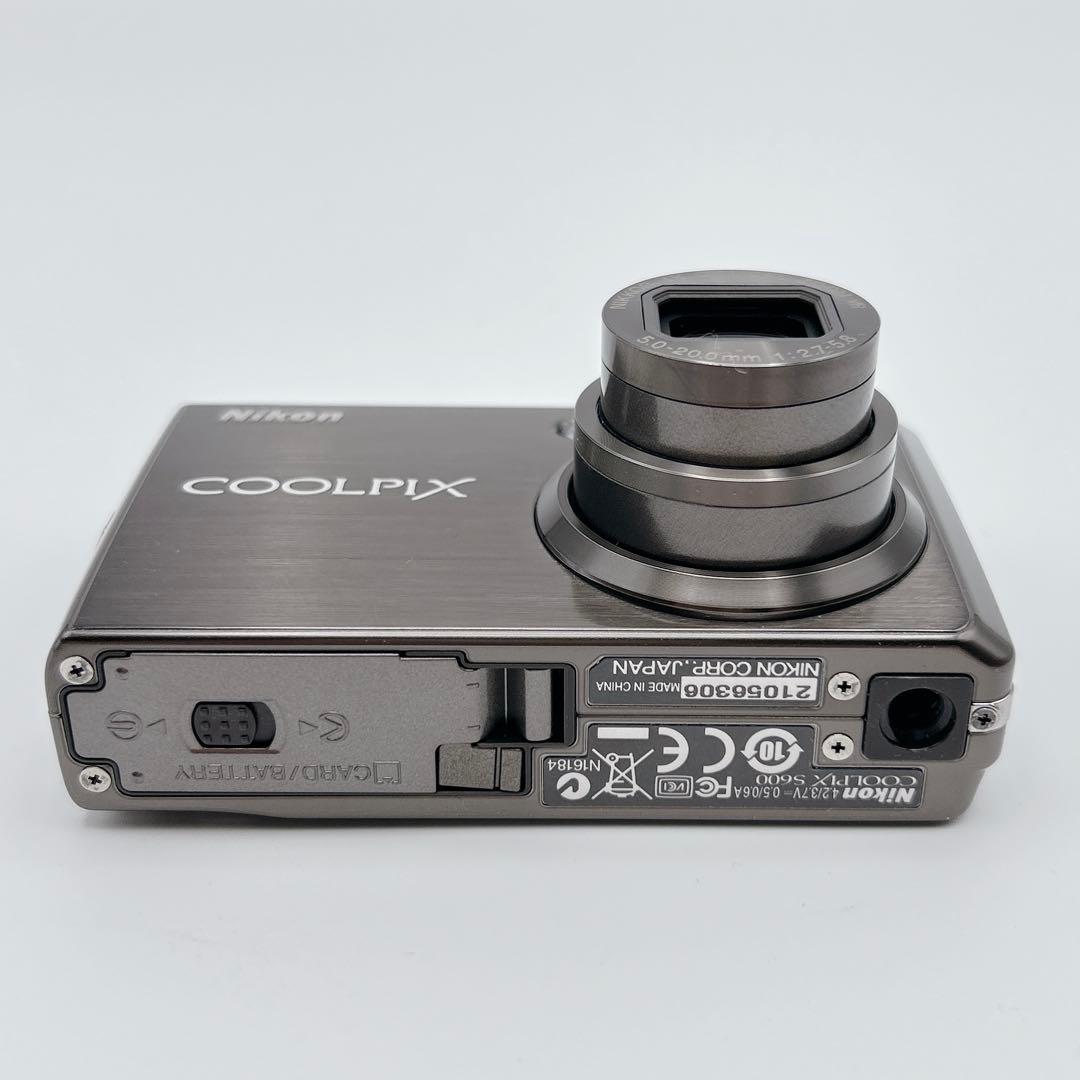 美品✨ Nikon ニコン COOLPIX S600 クールピクス デジカメ