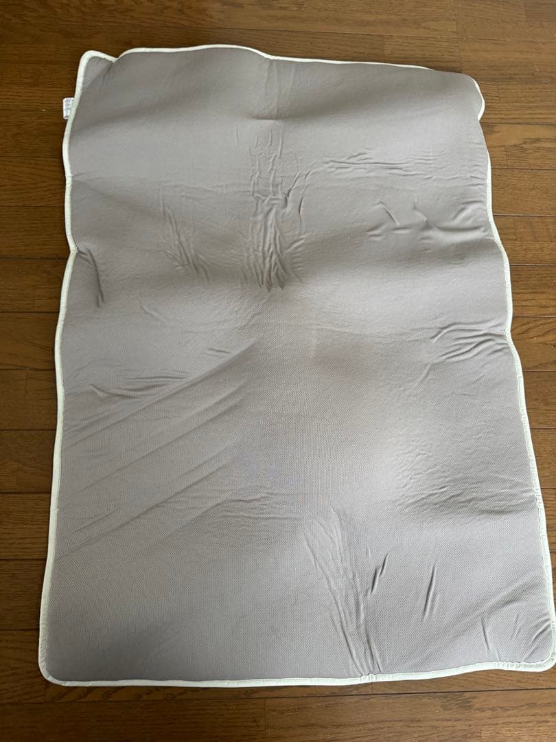 あ*ば様 美品Aprica 折り畳みミニベビーベッド ココネルエアー シュークリ