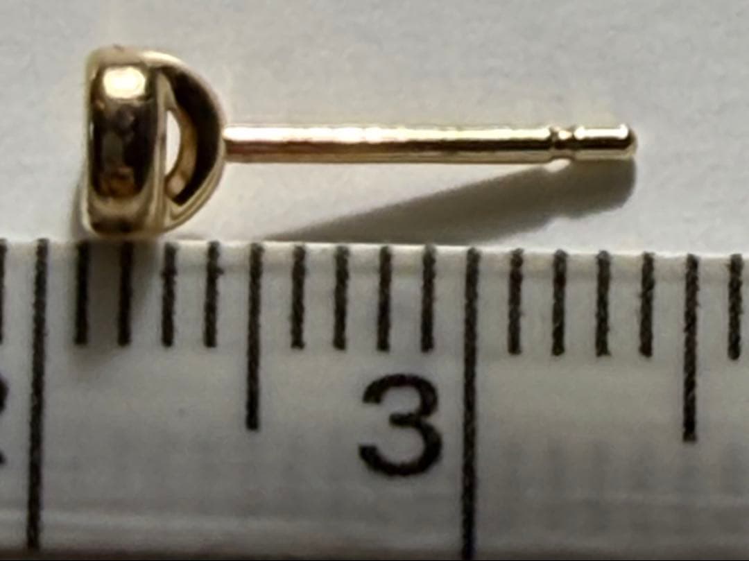 R*長様 片耳用 ティファニー K18 バイザヤード ダイヤ ピアス　極美品