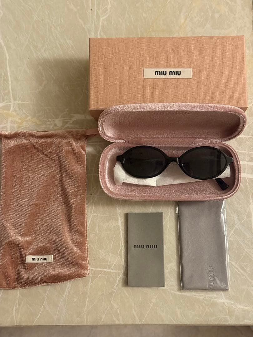 miu miu リガード サングラス