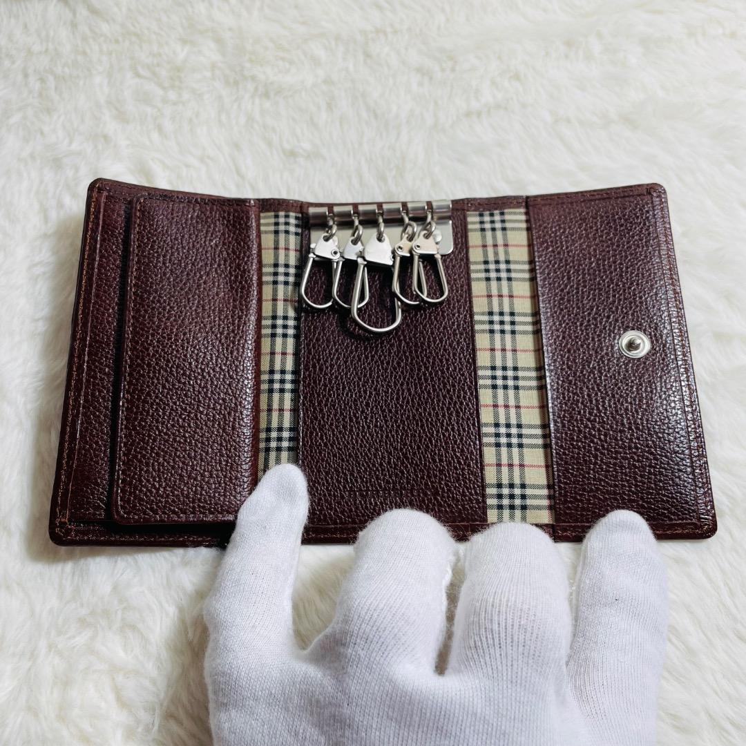 新品未使用品　希少　BURBERRY 5連キーケース　ノバチェックおしゃれシボ革
