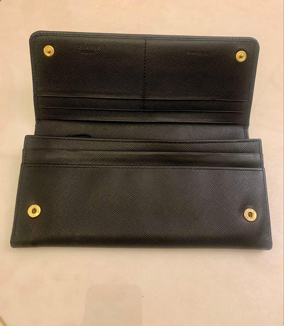 【まゆぞぅ】PRADA ブラック レザー 長財布