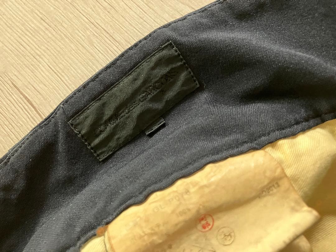 コムデギャルソン ネイビー デザインハーフパンツ ベルト難あり