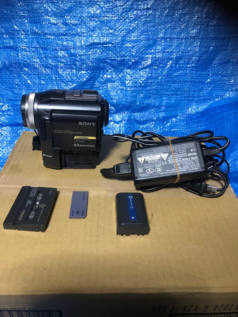ビデオカメラ SONY DCR-PC300   No.2