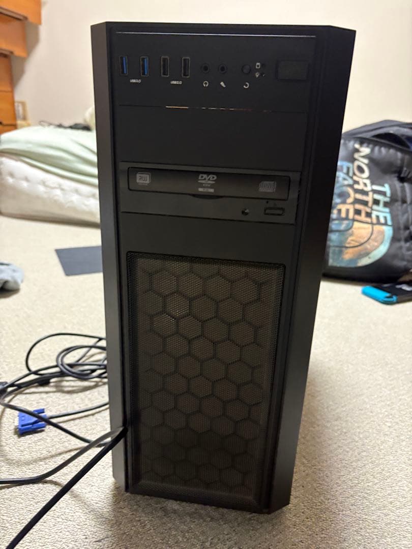 ミドルタワーPCケース 500W電源付き