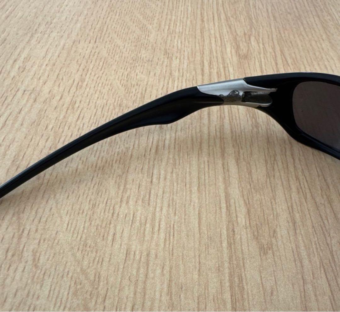 Oakley サングラス valve