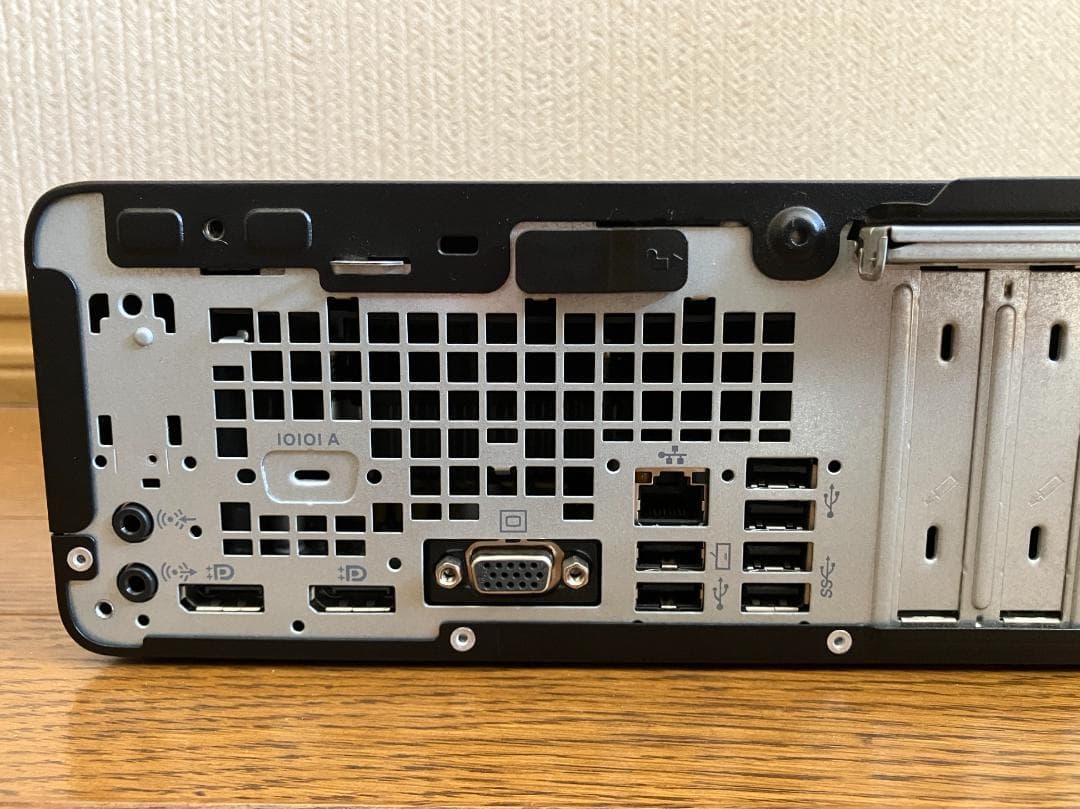 ★（44）爆速m.2SSD+HDD 第８世代CPU 8GB office付き