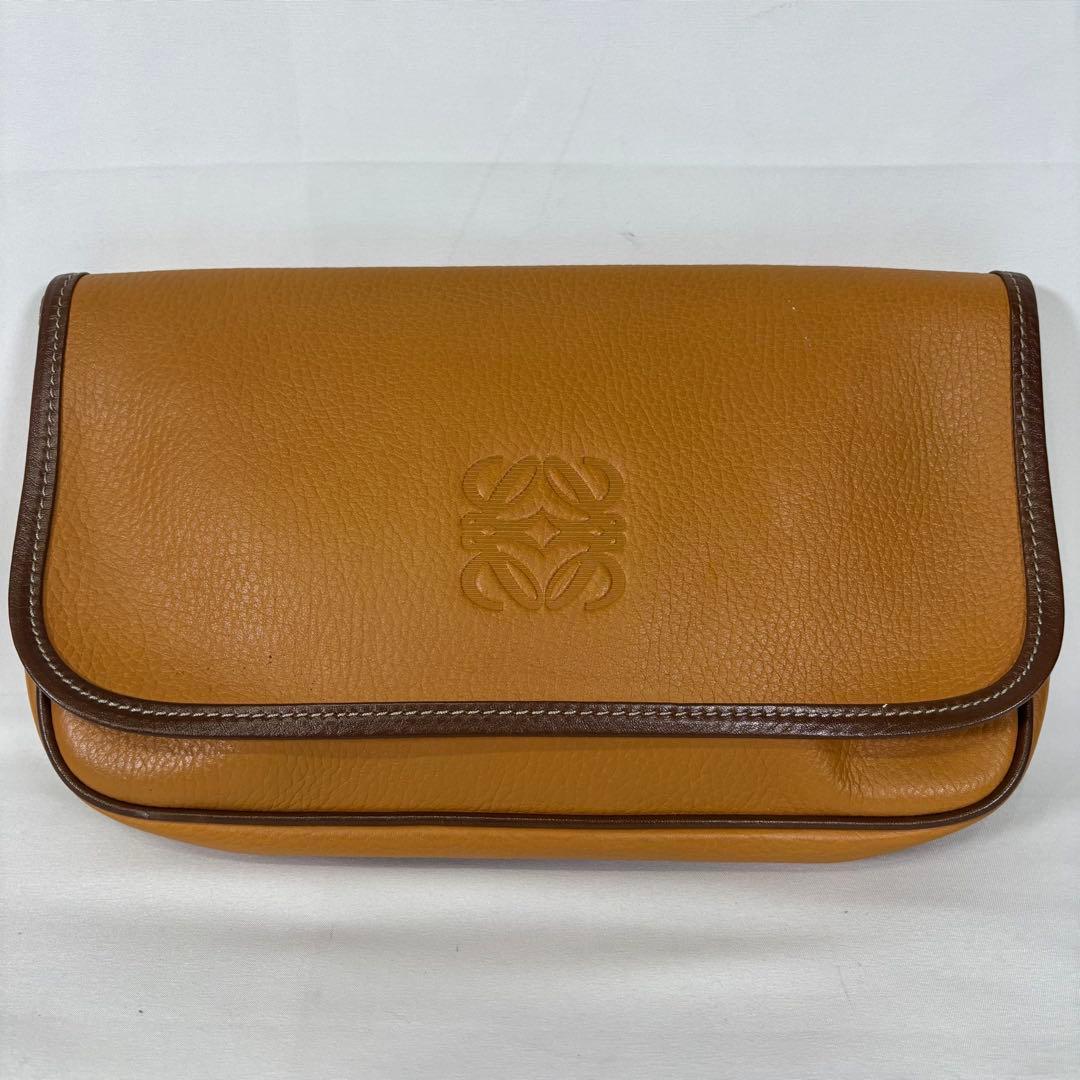 美品 ロエベ クラッチバッグ セカンドバッグ アナグラム ロゴ レザー ブラウン