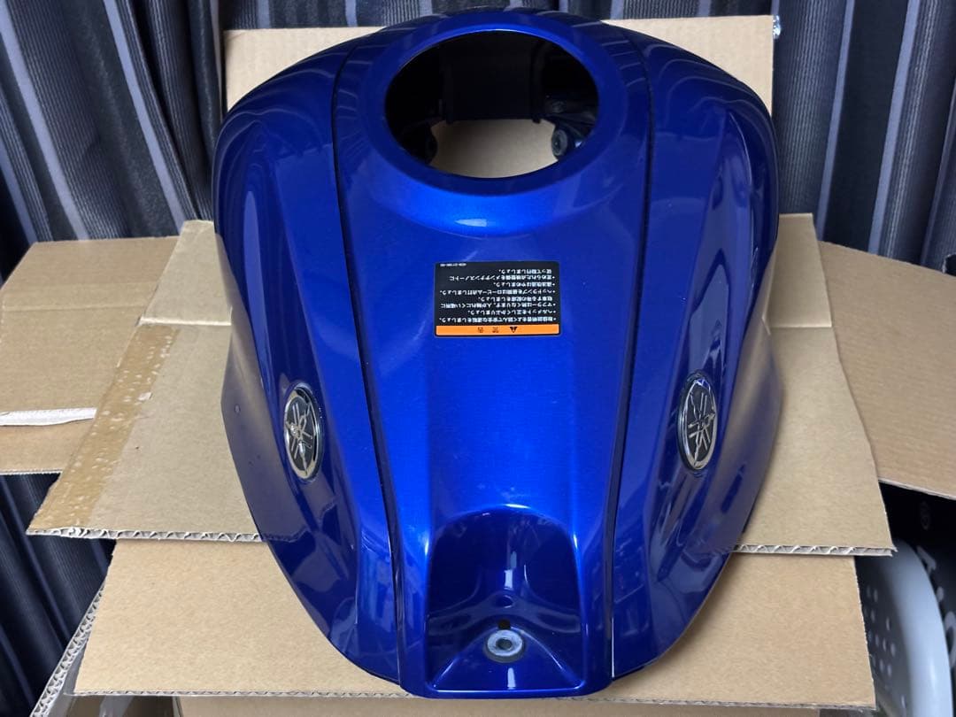 【値下】YZF R25 タンクカバー一式
