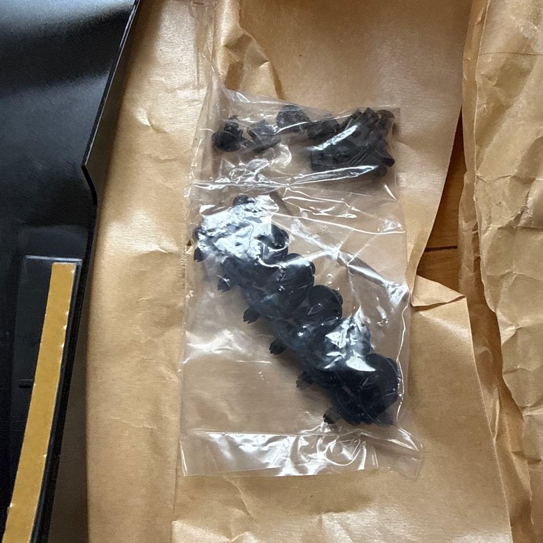 80系　ハリアー　モデリスタ　サイドスカート　右側一式　未使用品