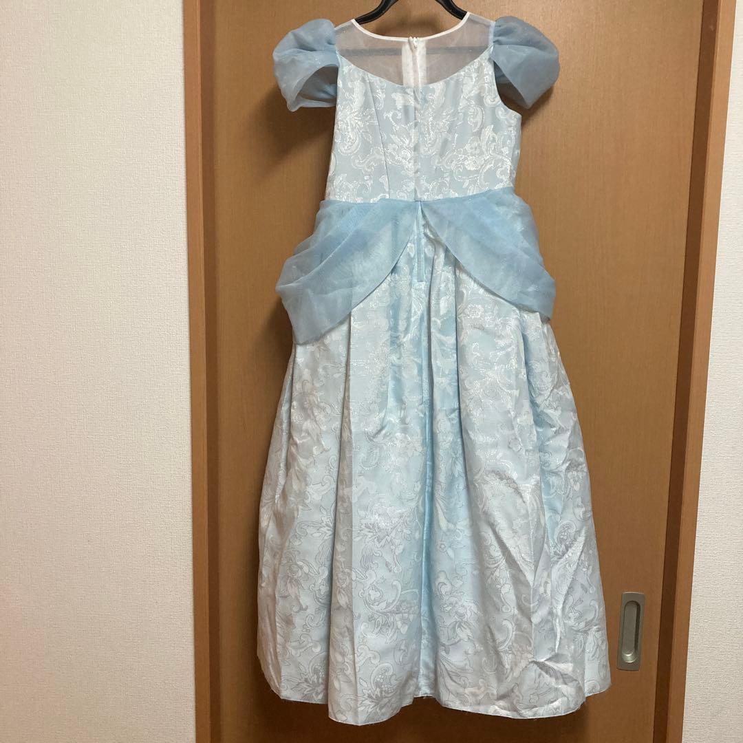 ディズニー　ビビディバビディブティック　シンデレラ　ドレス　130