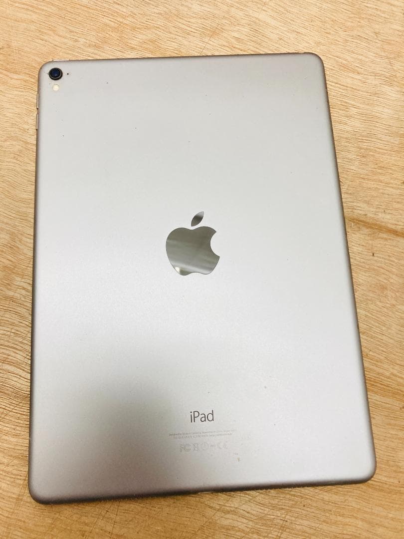 IPAD PRO 9.7インチ WI-FI 256GB グレイ 動作品