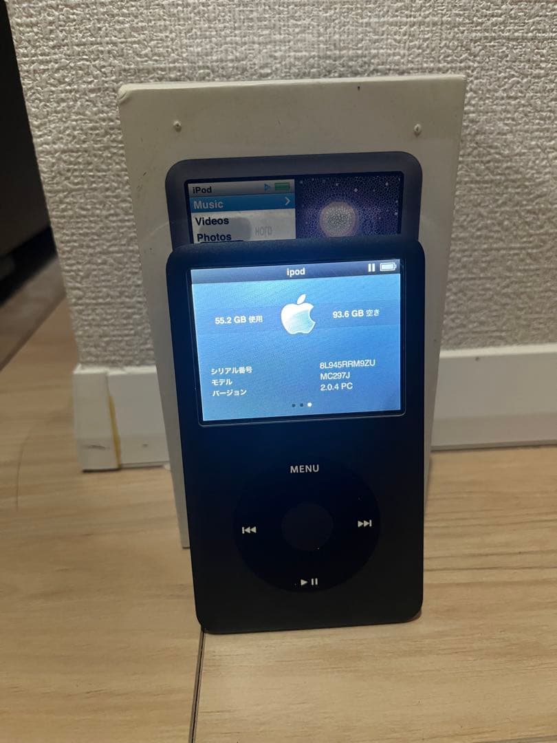 〈キャンペーン中！！〉iPod Classic 160GB 充電ケーブル付き