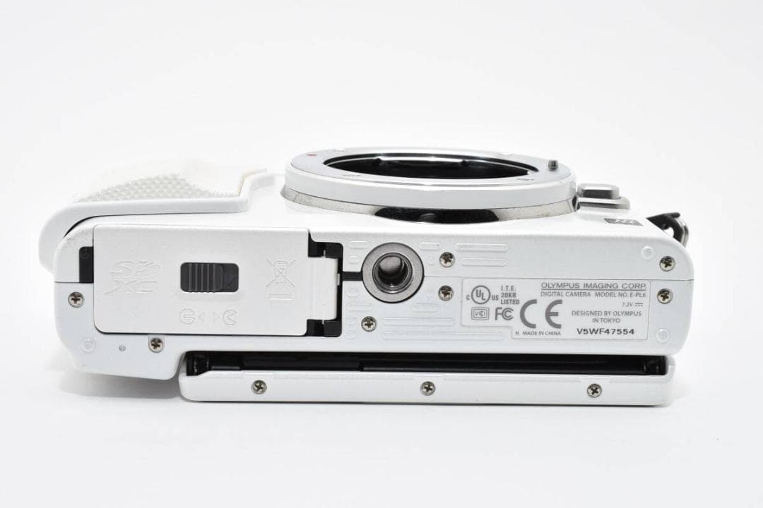 【良品】OLYMPUS PEN Lite E-PL6 【手振れ補正良好】