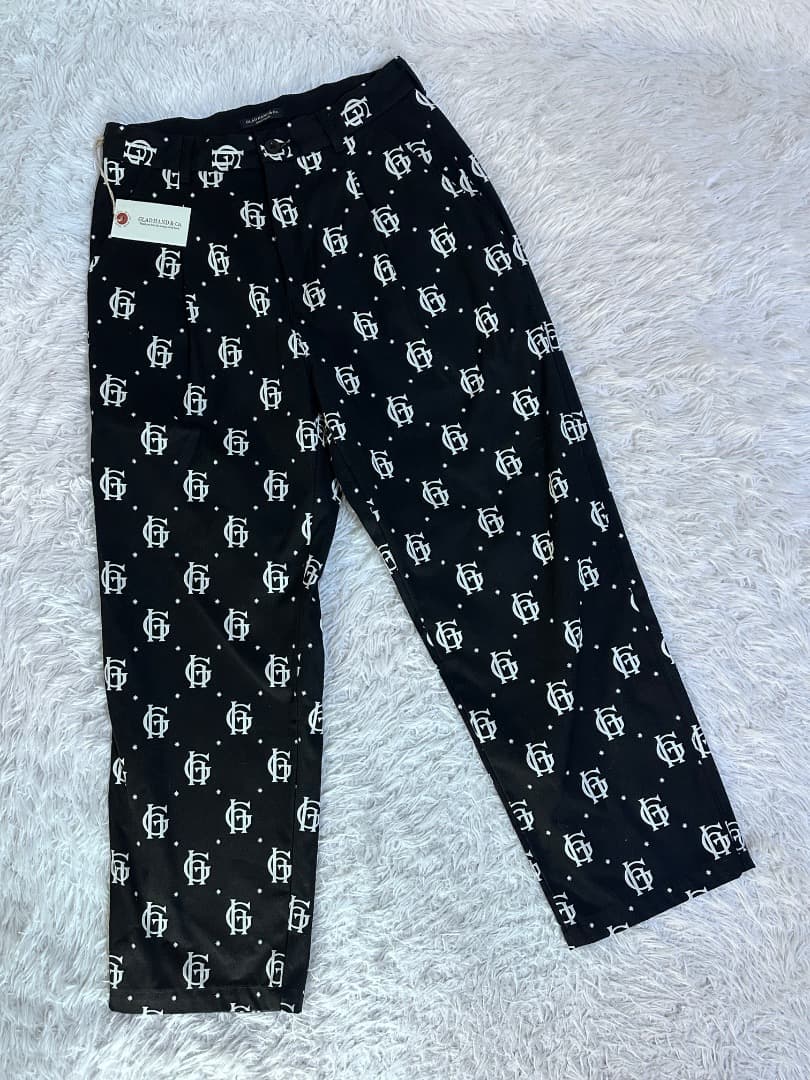 未使用タグ付 GLAD HAND FAMILY CREST 総柄 パンツ
