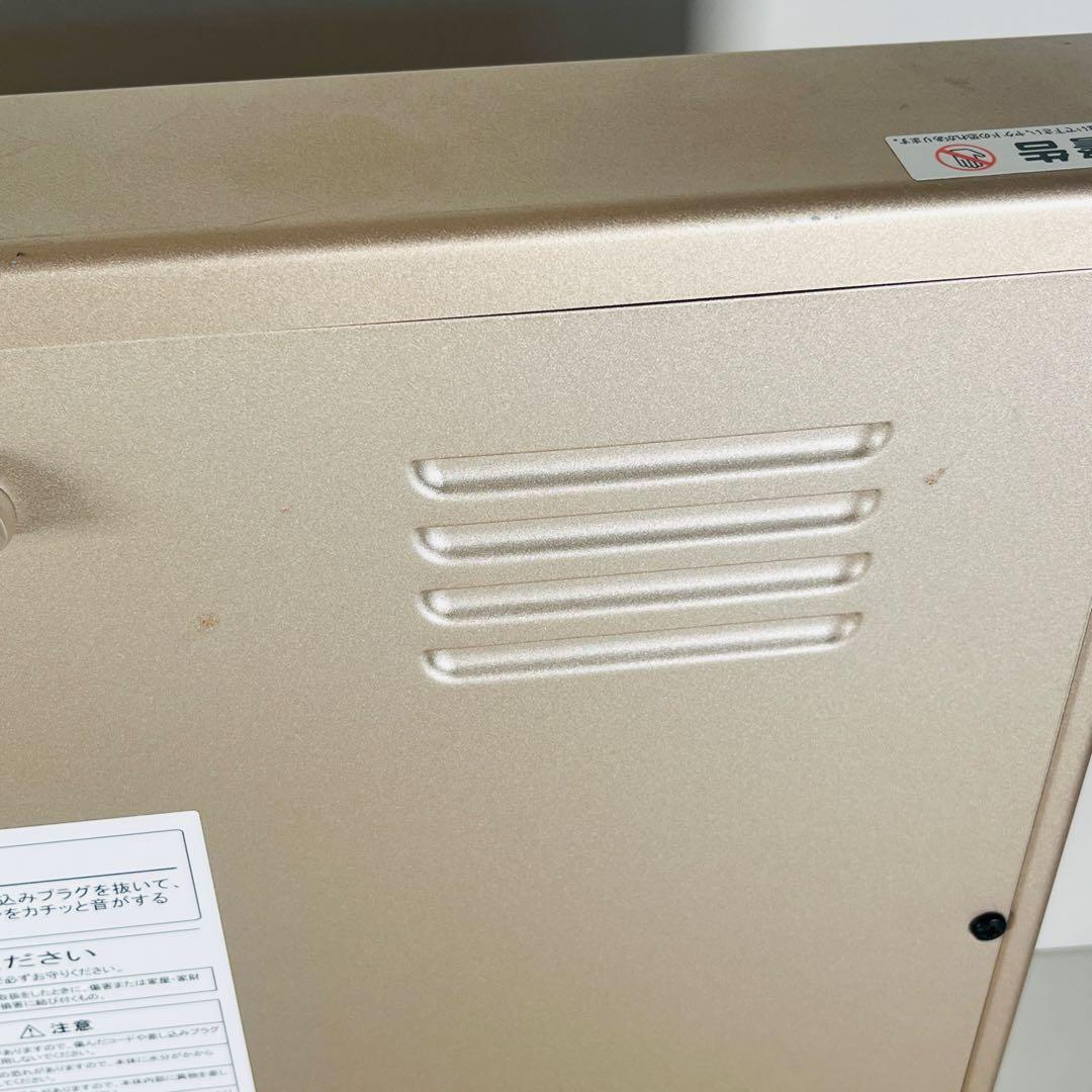 2022年製　サンルミエ　キュート　E800LS 赤外線ヒーター