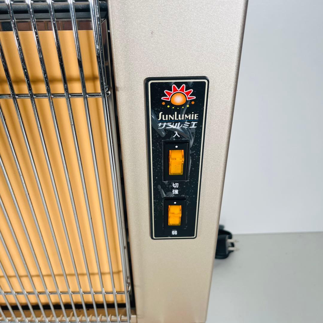 2022年製　サンルミエ　キュート　E800LS 赤外線ヒーター